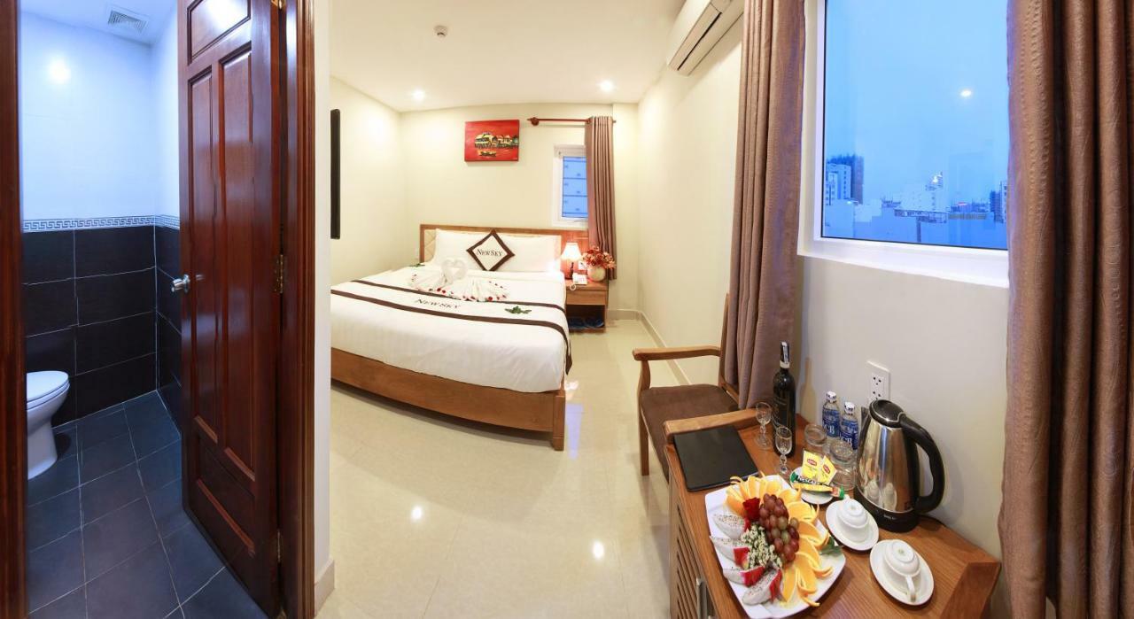 New Sky Hotel Da Nang Exterior photo
